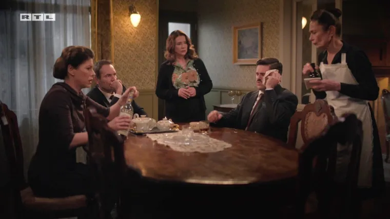 Cvita se suočava s te&scaron;kom dijagnozom, a Kata ulovi Zoru i Nikolu u nezgodnom trenutku