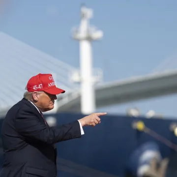 Trump najavio novu metu nakon rata s Iranom: 'Uskoro će pasti!'