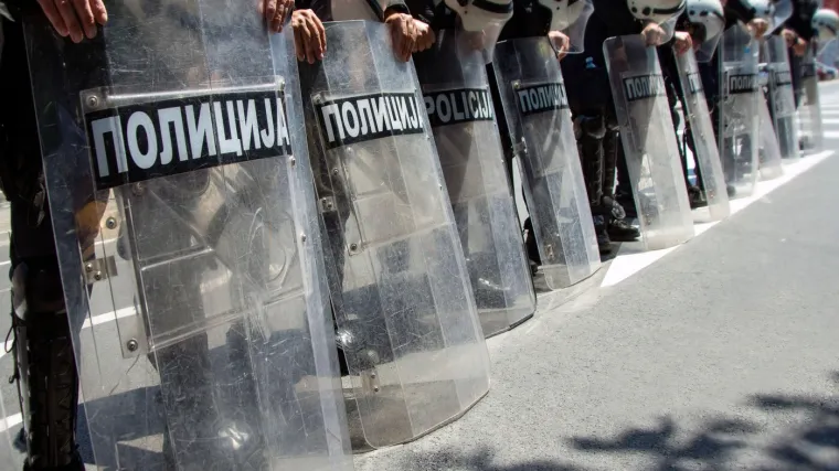 Scene kaosa u Srbiji: Golman nokautiran, a navijači tuku 'svoje'