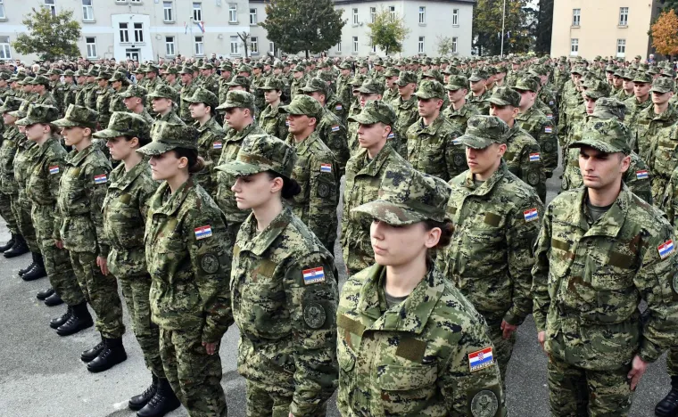 Doznajemo kako će izgledati prvi dani vojnog roka: Evo &scaron;to je s mobitelima i slobodnim vikendima