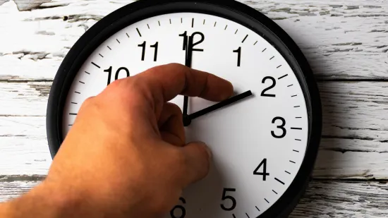 Noćas počinje ljetno računanje vremena: Kazaljke pomičemo za sat unaprijed