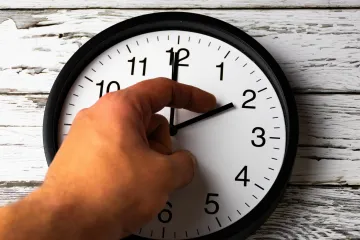 Noćas počinje ljetno računanje vremena: Kazaljke pomičemo za sat unaprijed