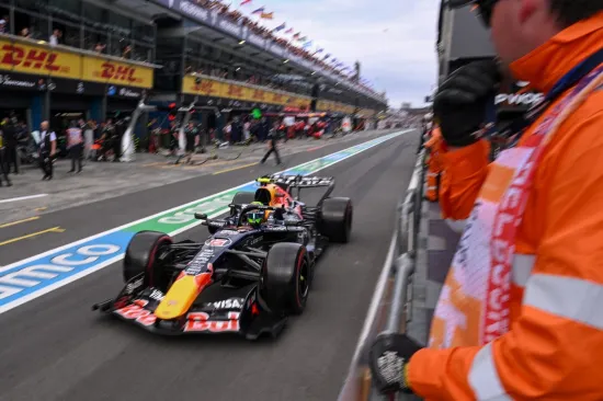 Red Bullov vozač zavr&scaron;io na podiju kvalifikacija pa iskreno priznao &scaron;to misli o Mercedesu