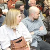 Tko je samozatajna supruga Vojka V? Ukrala show na događaju njegove mame