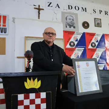 Kaleminec i AHSP dodijelili priznanje Trumpu: 'Branimo Hrvatsku od Plenkovića!'