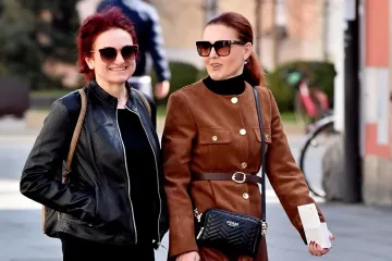 Ma kakva zima: Sunčano vrijeme namamilo je mnoge ljepotice da pro&scaron;etaju centrom grada