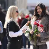 Kakva ljepotica! Kći Gorana Vi&scaron;njića s krunom na glavi pro&scaron;etala &scaron;picom, svi su gledali u nju