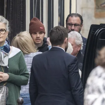 A gdje je Brooklyn? Obitelj Beckham okupila se u Parizu, ali svi su komentirali jedan detalj