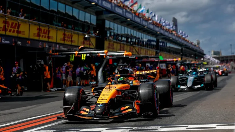 Nevjerica na tribinama: Domaći junak razbio bolid prije starta utrke, publika &scaron;okirana