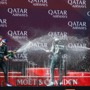 &Scaron;ampanjac &scaron;prica posvuda, a trofej koji je dobio Britanac je spektakularan