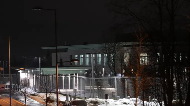 Novi detalji eksplozije u američkom veleposlanstvu: Policija sumnja na terorizam