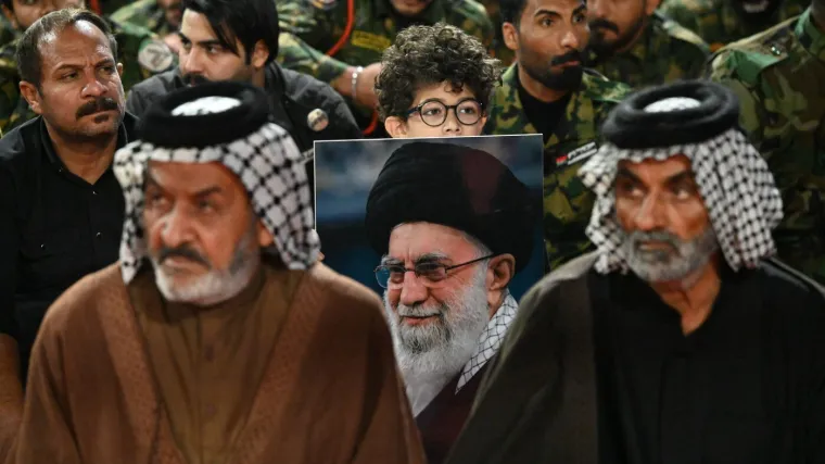 Rat se &scaron;iri, a nakon ubojstva Hameneija očekivao se kolaps: Za&scaron;to iranski režim i dalje opstaje?