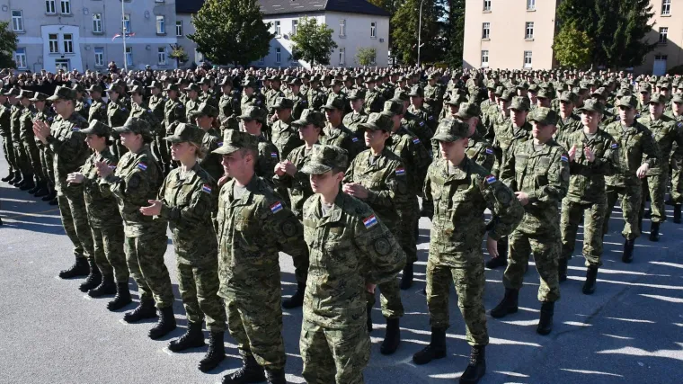 Prvi ročnici ulaze u tri vojarne: Pogledajte &scaron;to će raditi za plaću od 1100 eura