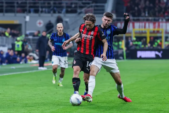 Sučić sru&scaron;io Modrića, Luka poludio i vratio mu! Petar ga umalo udario nogom u glavu