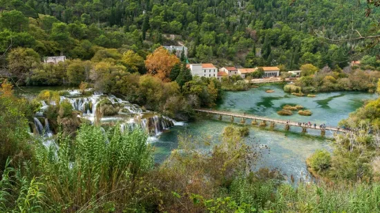 Bajkovito mjesto: Iz Splita i Zadra vam do njega treba sat vremena, a iz Zagreba tri