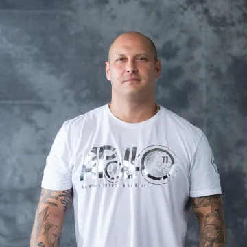 Stoka objavio fotografiju s ocem iz djetinjstva: Pogledajte kako su tada izgledali