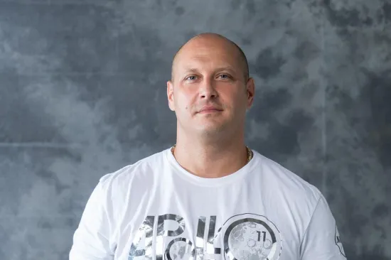 Stoka objavio fotografiju s ocem iz djetinjstva: Pogledajte kako su tada izgledali