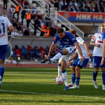 Dinamo je 'svemirski brod' za Hajduk i SHNL, a u velikom derbiju dogodilo se nezamislivo