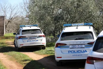 Krenuo motornom pilom na drugog mu&scaron;karca i zarezao ga: Sve je počelo svađom