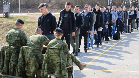 Ovo su Hrvati koji su danas krenuli na vojni rok: 'Apsolutno su spremni!'