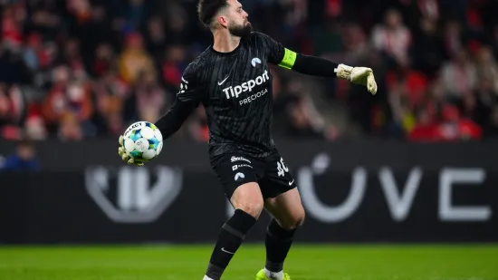 Golman ispucao loptu i razbio susjedu prozor