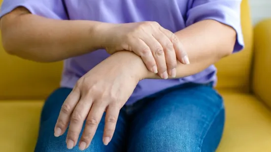 Ove pojave na koži mogu značiti nedostatak važnog vitamina: Neki su ljudi posebno osjetljivi