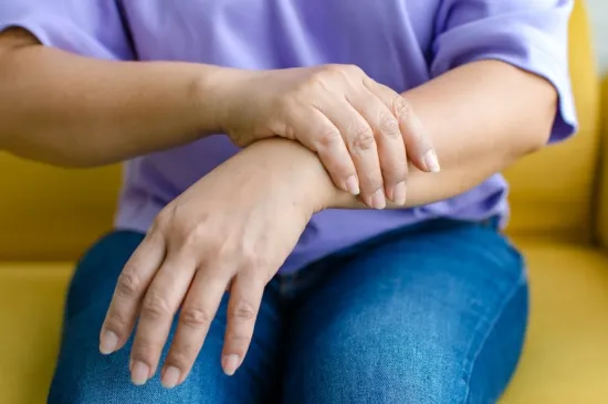 Ove pojave na koži mogu značiti nedostatak važnog vitamina: Neki su ljudi posebno osjetljivi