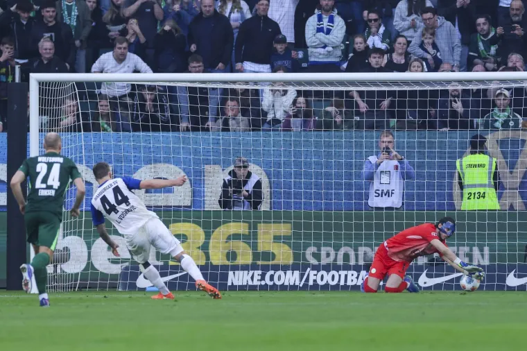 Sportski direktor HSV-a: 'Skupa s cijelim gradom želimo da Vu&scaron;ković ostane, ali nema &scaron;anse'