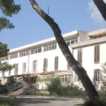 Prvi red do mora, a propada: &Scaron;to će država napraviti s biv&scaron;im Dječjim selom u Promajni?