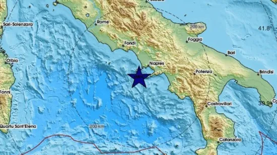 Potres od 6,1 stupnjeva pogodio susjede: 'Sretno Talijani. Vezuv se budi! Pokajte se'