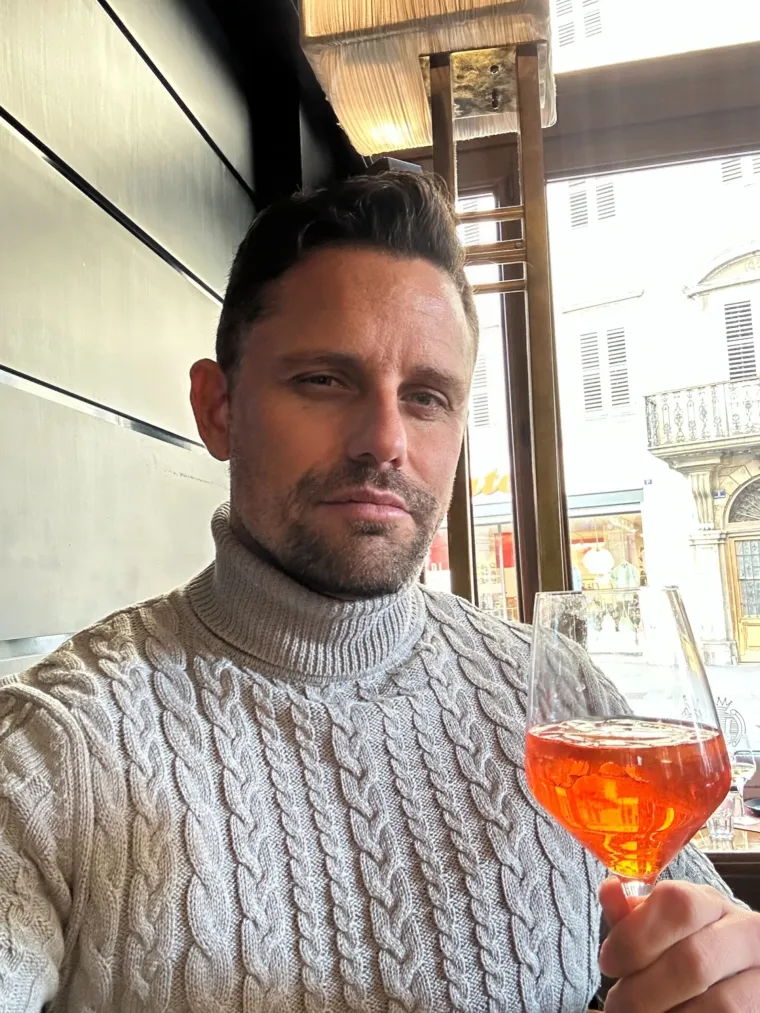 &Scaron;kolovao se za profesora, ali je shvatio da želi ne&scaron;to sasvim drugačije: 'Pokrenite se i potrudite'