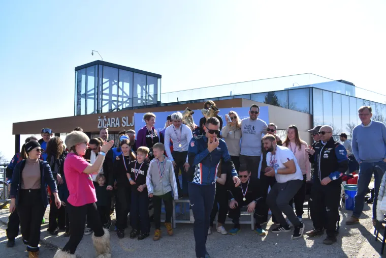 Humanitarni događaj okupio je skija&scaron;e amatere, iskusnije skija&scaron;e, ali i brojne ljubitelje dobre atmosfere