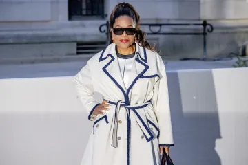 Oprah se doslovno prepolovila: Na novim fotografijama izgleda bolje no ikad