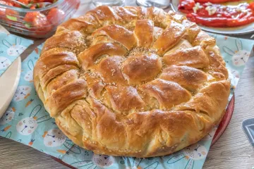 Dva ključna koraka: Napravite domaću pogaču mekanu kao du&scaron;a po bakinom receptu