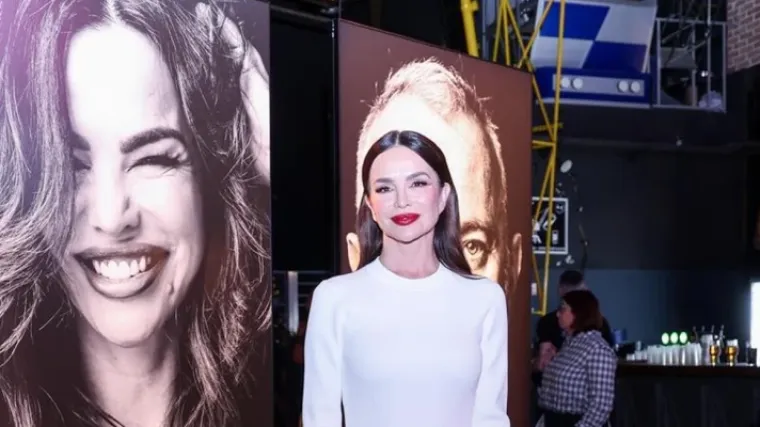 I Severina je pala pod utjecaj Formule 1! Mijenjala obuću pa se na&scaron;alila: 'Kao pit stop'