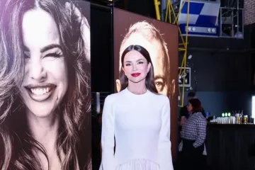 I Severina je pala pod utjecaj Formule 1! Mijenjala obuću pa se na&scaron;alila: 'Kao pit stop'