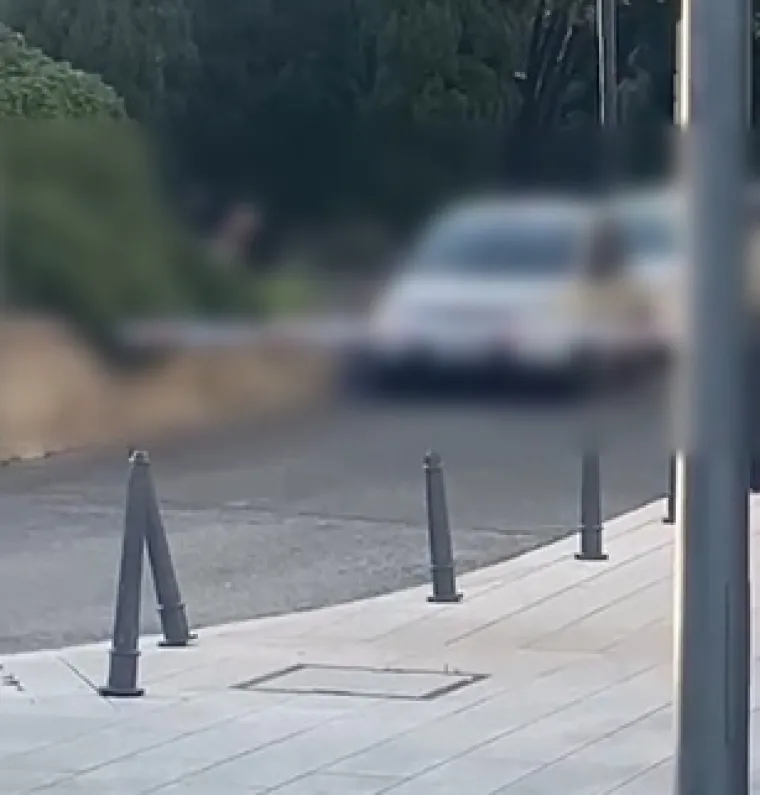 Odvratna snimka iz Splita, obavio veliku nuždu usred bijela dana: 'Je li ovo moguće?'