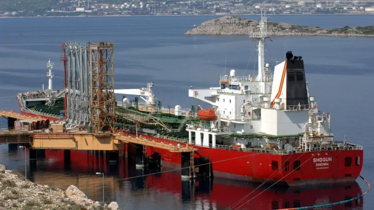 Tanker s ruskom naftom stiže u travnju? 'Plenković sigurno ne želi da ni jedna kap prođe kroz Janaf'