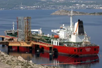 Tanker s ruskom naftom stiže u travnju? 'Plenković sigurno ne želi da ni jedna kap prođe kroz Janaf'