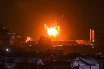 Iran i Hezbollah zajedno napali Izrael! FBI: Iran bi mogao napasti Kaliforniju