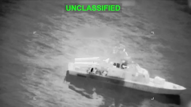 Američka vojska objavila snimke uni&scaron;tenja: 'Rije&scaron;eno je 16 iranskih brodova!'