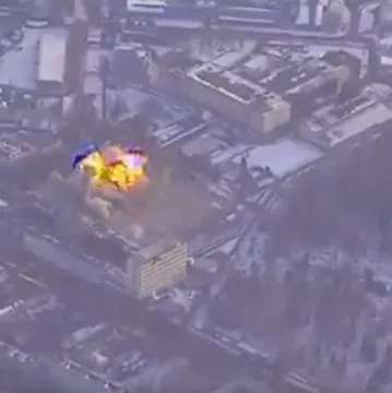 Ukrajinci udarili moćnim Storm Shadowsima na rusku tvornicu: Snimljen trenutak eksplozije