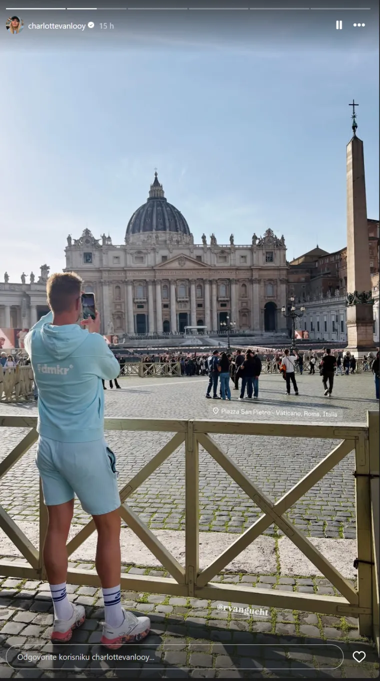 Ruben Van Gucht s trudnom partnericom u Rimu: Charlotte pokazala trbu&scaron;ćić, a on ružnu naviku