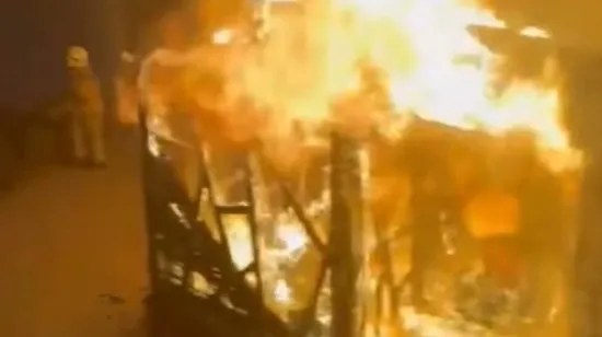 Požar progutao popularni klub u Virovitici: Objavili snimke buktinje