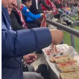 Kakav majstor! Traje raspad Tudorove momčadi, svi su u transu, a on? Ma najbolje da pogledate sami