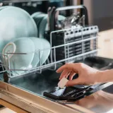 Ovo će brzo očistiti perilicu posuđa: Ne trebate skupe kemikalije i nije soda bikarbona