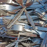 Nakon pranja u perilici na priboru za jelo pojavila se hrđa. Uz ove trikove doskočite tom problemu