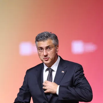 Plenković se pohvalio da su ga 'vukli za rukav' u Parizu: 'Pitali su me kako smo tako munjevito reagirali?'