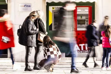 Od autobusne karte pa sve do kave: Pogledajte &scaron;to će sve poskupjeti zbog rata u Iranu