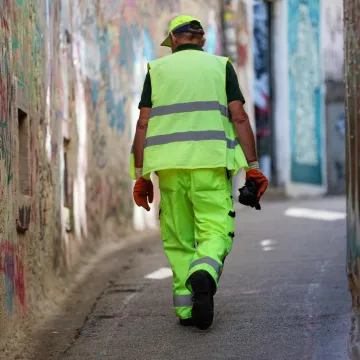 Smetlar objasnio &scaron;to gotovo svi bacamo u pogre&scaron;an spremnik za otpad: 'Prestanite to raditi'